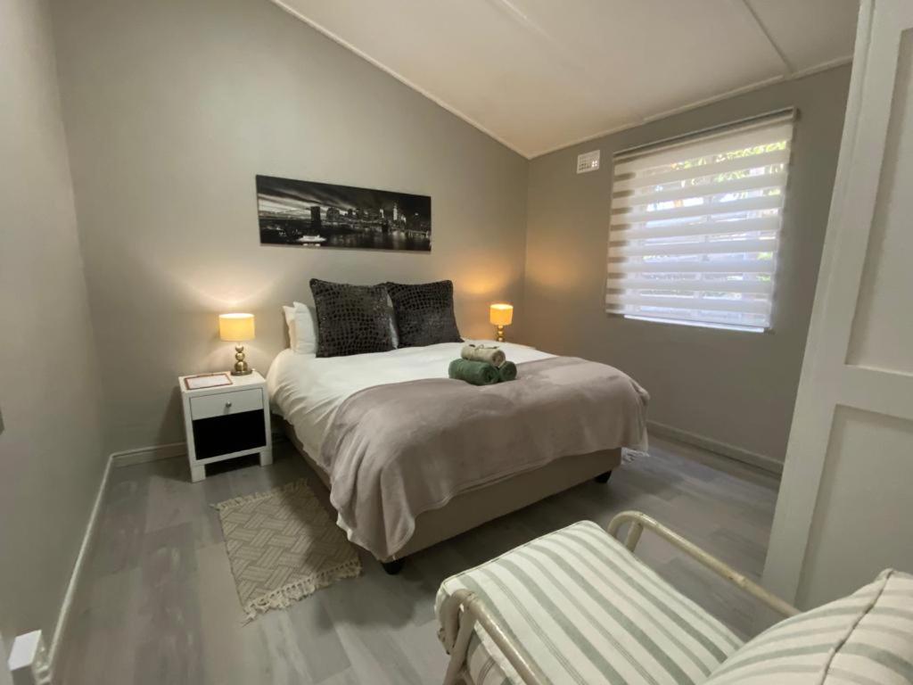Picardie Guest Farm Paarl Exterior photo